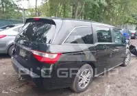 2013 Honda ODYSSEY фото