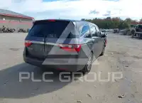 2013 Honda ODYSSEY фото