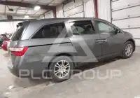 2013 Honda ODYSSEY фото
