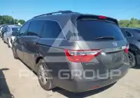 2013 Honda ODYSSEY фото