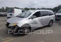 2013 Honda ODYSSEY фото