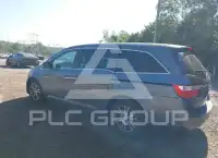 2013 Honda ODYSSEY фото