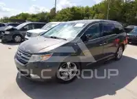 2013 Honda ODYSSEY фото