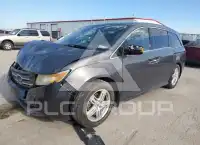 2013 Honda ODYSSEY фото