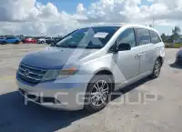 2013 Honda ODYSSEY фото