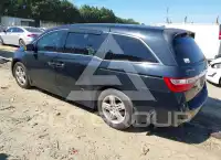 2013 Honda ODYSSEY фото