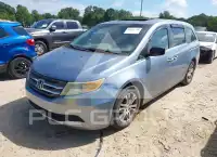2013 Honda ODYSSEY photo