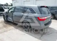 2013 Honda ODYSSEY фото