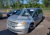 2013 Honda ODYSSEY фото