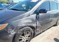 2013 Honda ODYSSEY фото