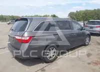 2013 Honda ODYSSEY фото