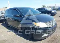 2013 Honda ODYSSEY фото