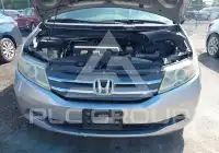 2013 Honda ODYSSEY фото