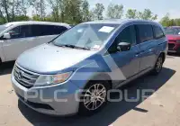 2013 Honda ODYSSEY photo