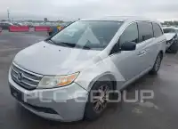 2013 Honda ODYSSEY фото