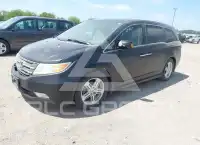 2013 Honda ODYSSEY фото