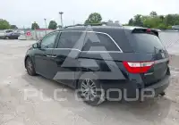 2013 Honda ODYSSEY фото