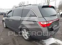 2013 Honda ODYSSEY фото