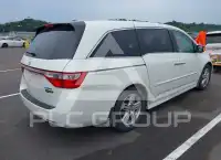 2013 Honda ODYSSEY фото
