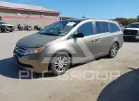 2013 Honda ODYSSEY фото