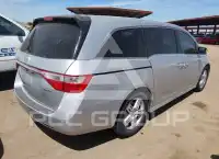 2013 Honda ODYSSEY фото