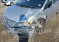 2013 Honda ODYSSEY фото