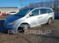 2013 Honda ODYSSEY фото
