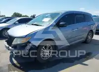2013 Honda ODYSSEY фото