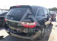 2013 Honda ODYSSEY фото