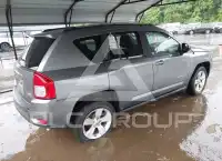 2013 Jeep COMPASS фото