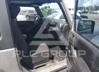 2013 Jeep WRANGLER фото
