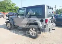 2013 Jeep WRANGLER фото