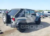 2013 Jeep WRANGLER фото