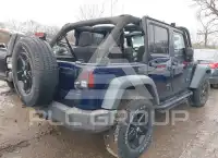 2013 Jeep WRANGLER фото