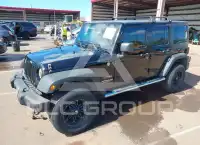 2013 Jeep WRANGLER фото