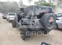 2013 Jeep WRANGLER фото
