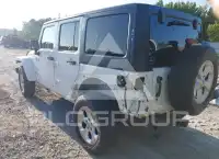 2013 Jeep WRANGLER фото