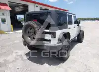 2013 Jeep WRANGLER photo