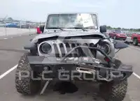2013 Jeep WRANGLER фото