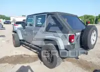 2013 Jeep WRANGLER фото