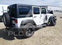 2013 Jeep WRANGLER фото