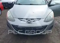 2013 Mazda 2 photo