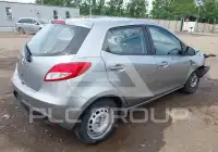 2013 Mazda 2 (Demio) photo