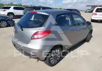 2013 Mazda 2 фото