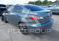 2013 Mazda 3 photo