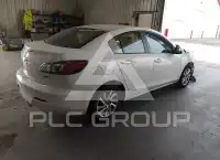2013 Mazda 3 photo