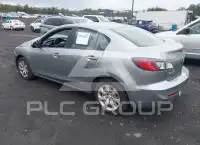2013 Mazda 3 фото