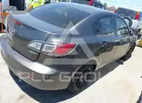 2013 Mazda 3 photo