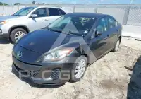 2013 Mazda 3 фото