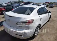 2013 Mazda 3 фото